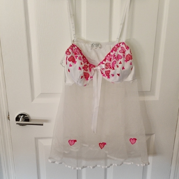 Cinema Etoile Other - Elegant White and Pink Heart Chemise